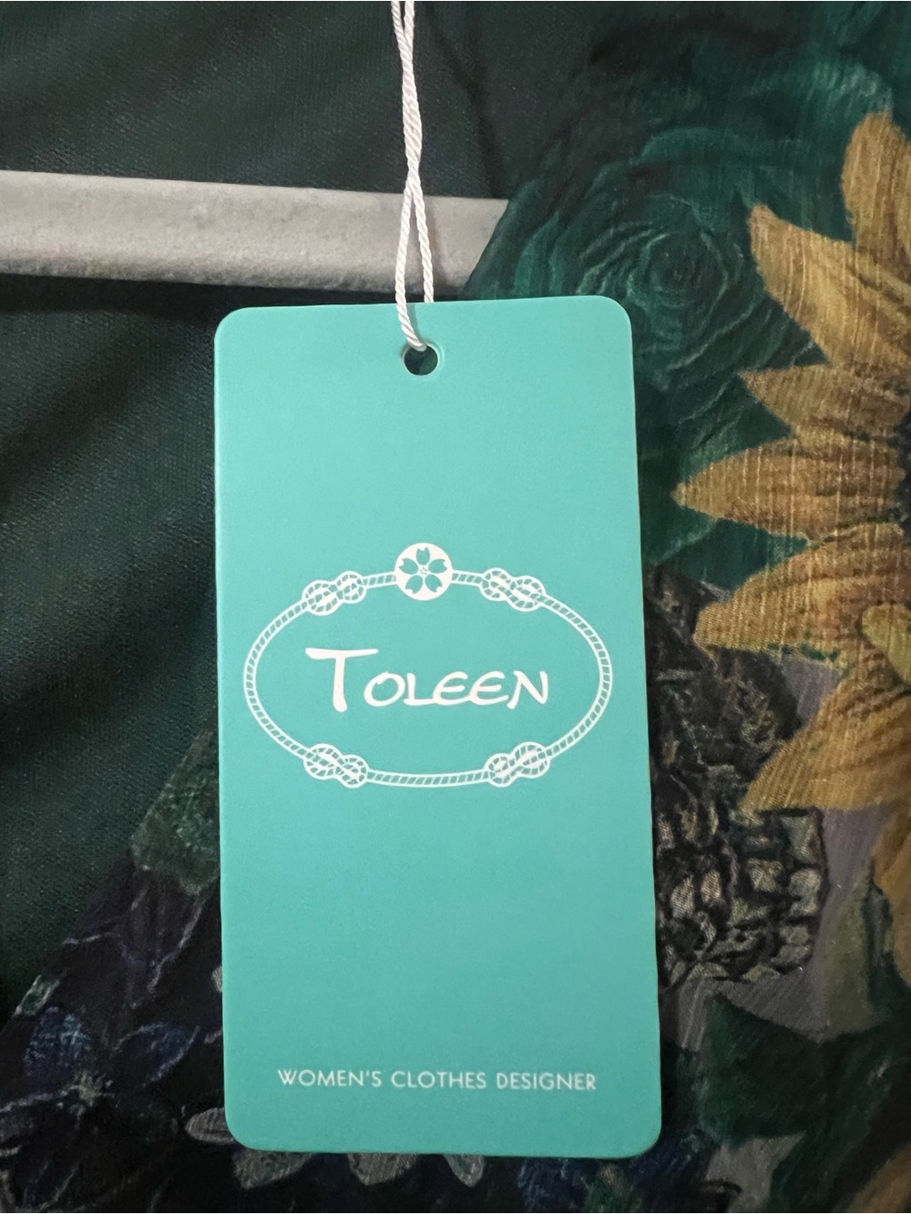 NWT Women’s Toleen Green Floral Tiered Boho Festival Maxi Dress Size Small - Picture 10 of 14